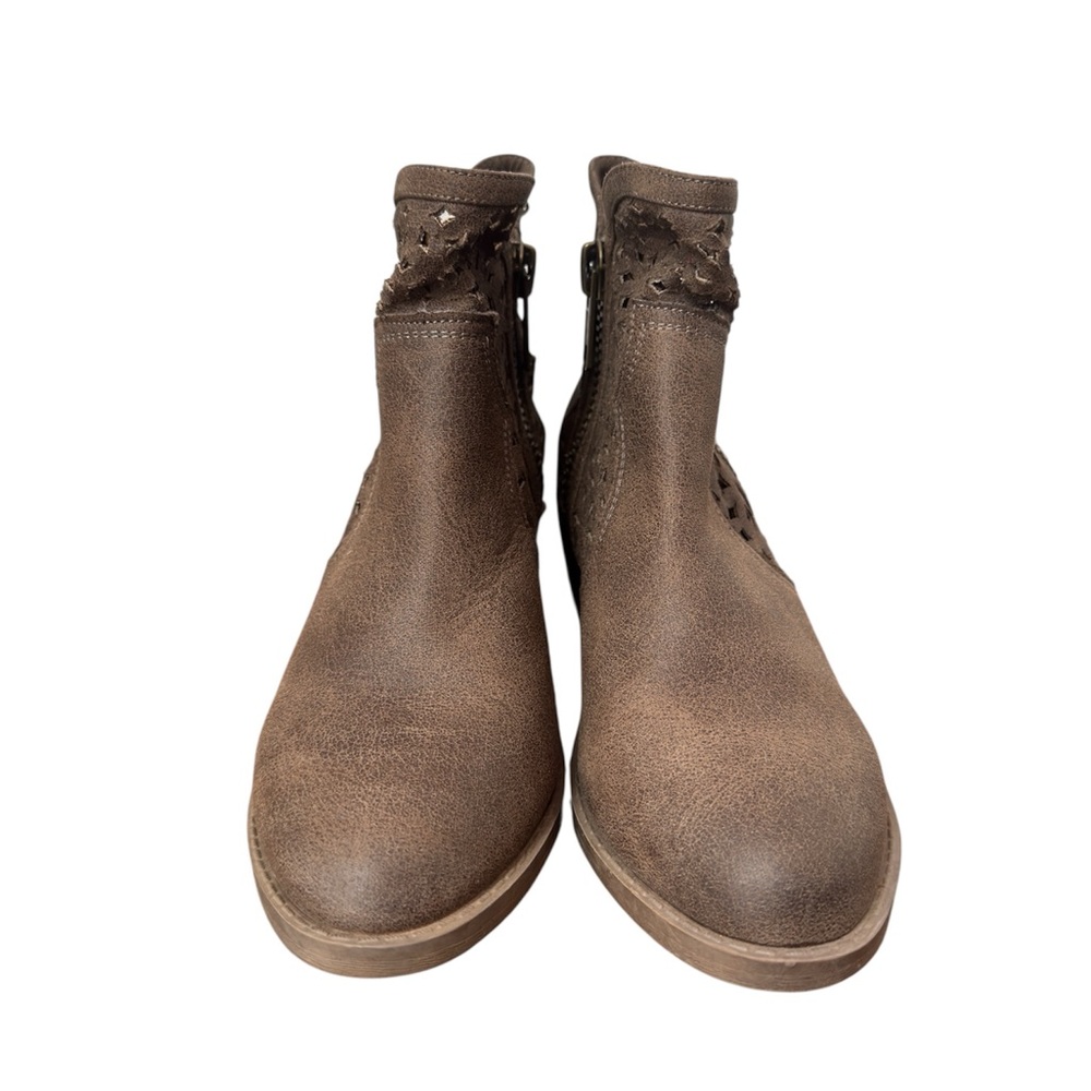 Not Rated Women’s Etta Ankle Bootie Boots